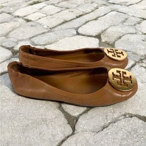 Tory Burch | Caramel Brown Leather Ballet Flats & Gold Hardware | Designer Shoes